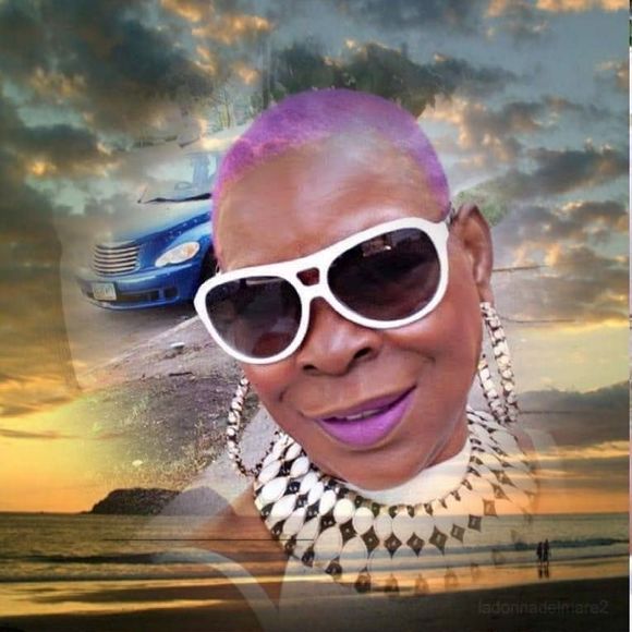 Meet your Posher, Beverly - Picture 1 of 1